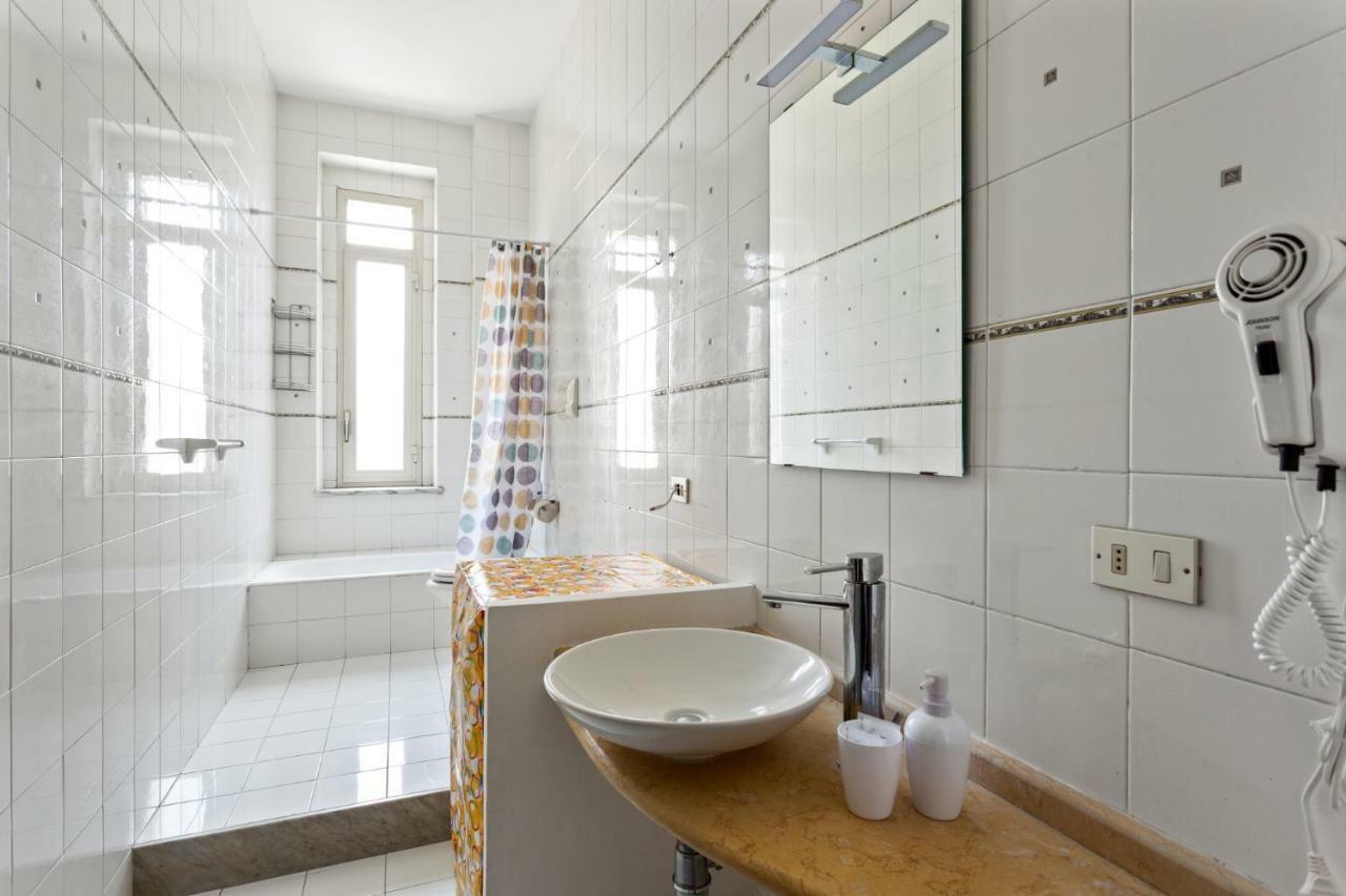Apartmán La Smorfia Napoli Exteriér fotografie